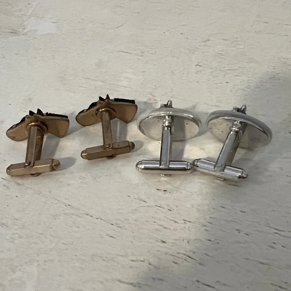 2 Sets Abalone & Mother Pearl Horse Cufflinks